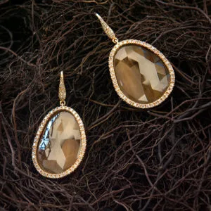 Pendientes Oro con zafiros brown