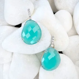 Pendientes Oro blanco con calcedonia Aqua y brillantes