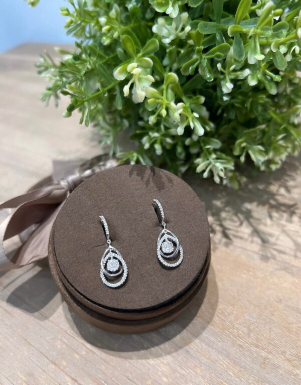 Pendientes Oro Blanco 18kts con Diamantes