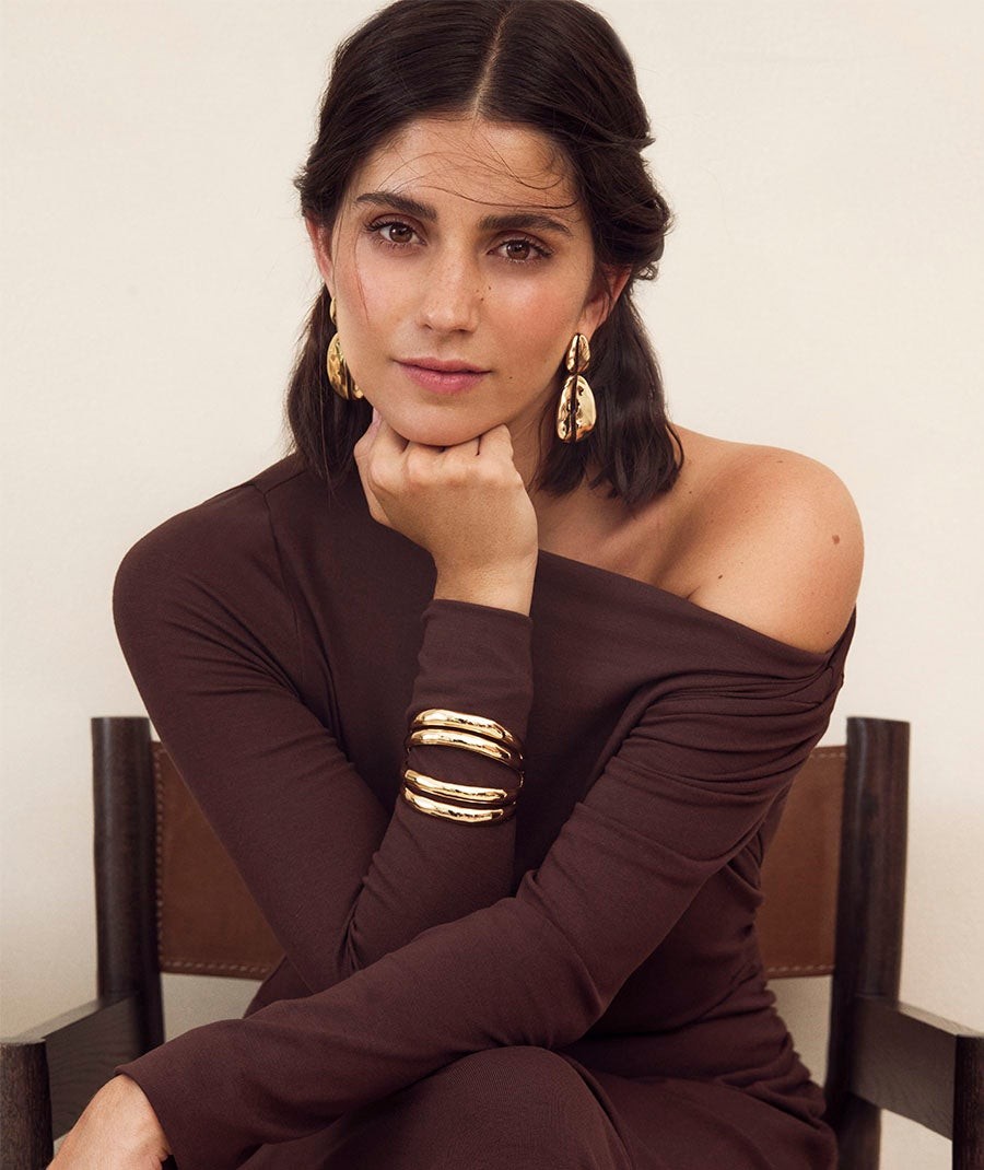 pendientes-gruesos-largos-suspiro-con-esmaltes-marron-x98213